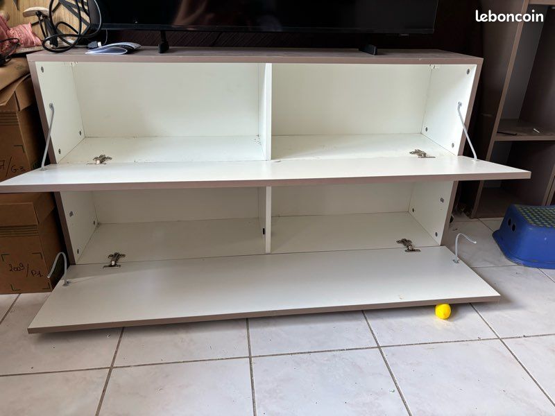 Ensemble meuble TV Miliboo + 2 colonnes murales – Taupe brillant (image 5)