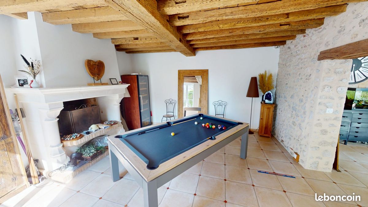 Propriété 9 pièces 201 m² (image 8)