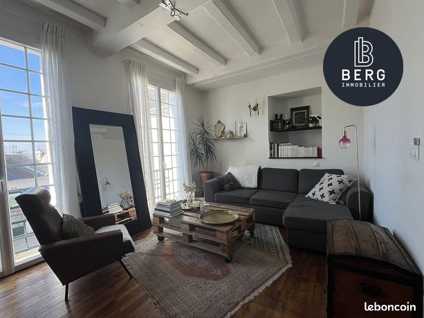 https://img.leboncoin.fr/api/v1/lbcpb1/images/d4/cb/fb/d4cbfb07837eeff48907aa8e8d3bc753e853d365.jpg?rule=ad-image