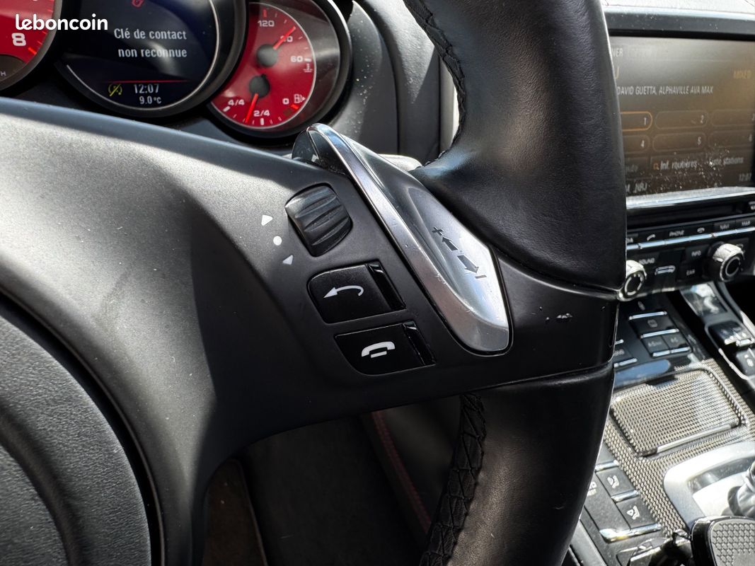 PORSCHE CAYENNE 4.8 V8 GTS Tiptronic S (image 16)