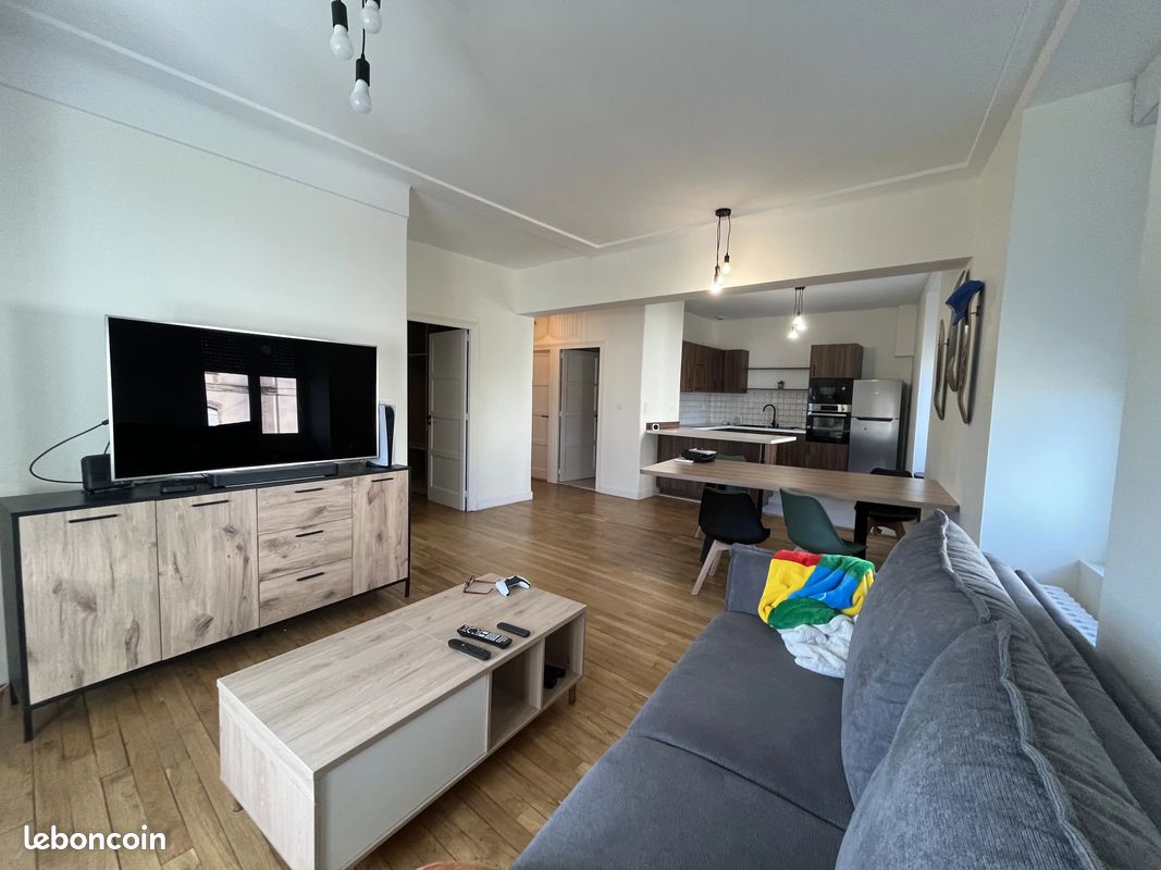 Maison 4 pièces 98 m² · à Saint-Junien · 98 m² · 1 000 €/mois