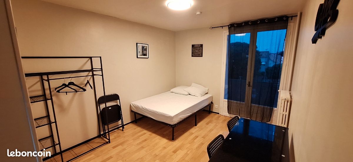 Appartement 1 pièce 18 m² · à Agen · 18 m² · 400 €/mois