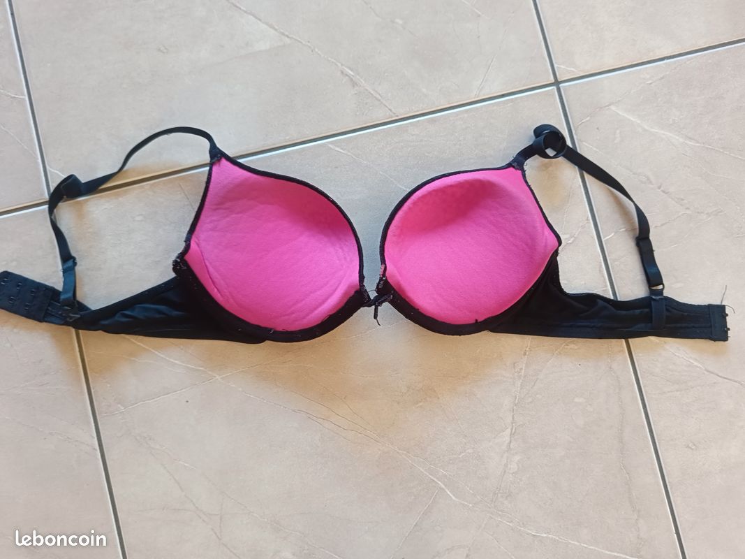 Soutien Gorge bordeaux/noir femme 95 B, très bon état (image 2)
