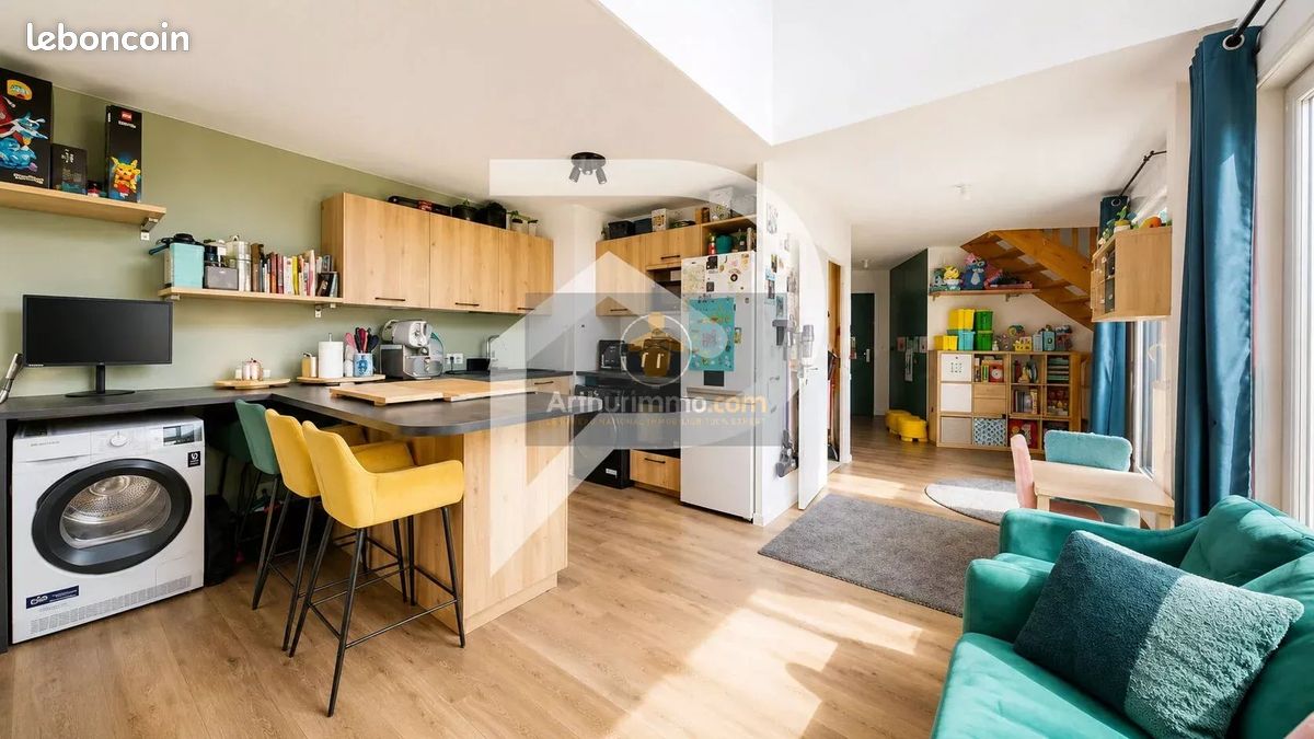 Appartement 3 pièces 71 m² · à Poissy · 71 m² · 265 000 €