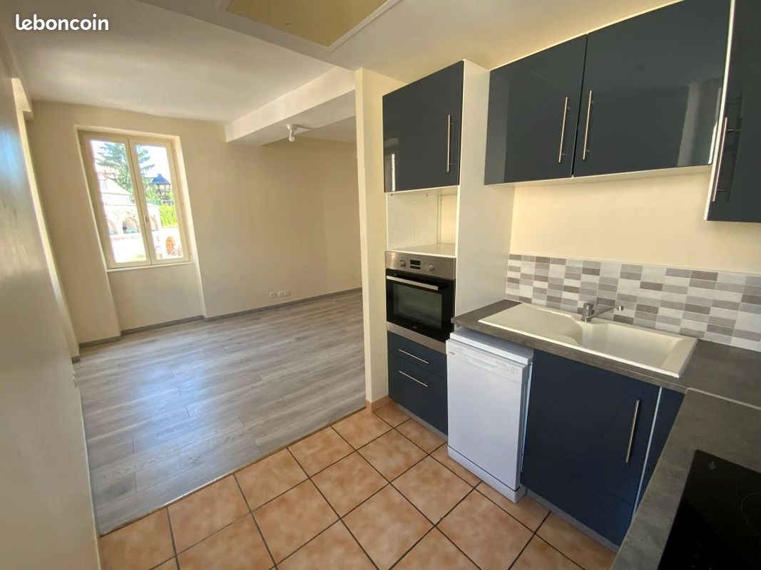 Appartement 2 pièces 42 m² · à Buxy · 42 m² · 570 €/mois