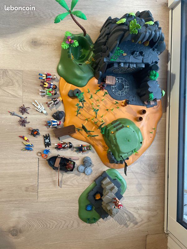 Playmobil île mystérieuse pirates (image 1)