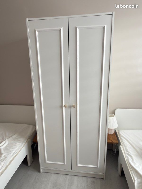 Armoire IKEA kleppstad (image 1)