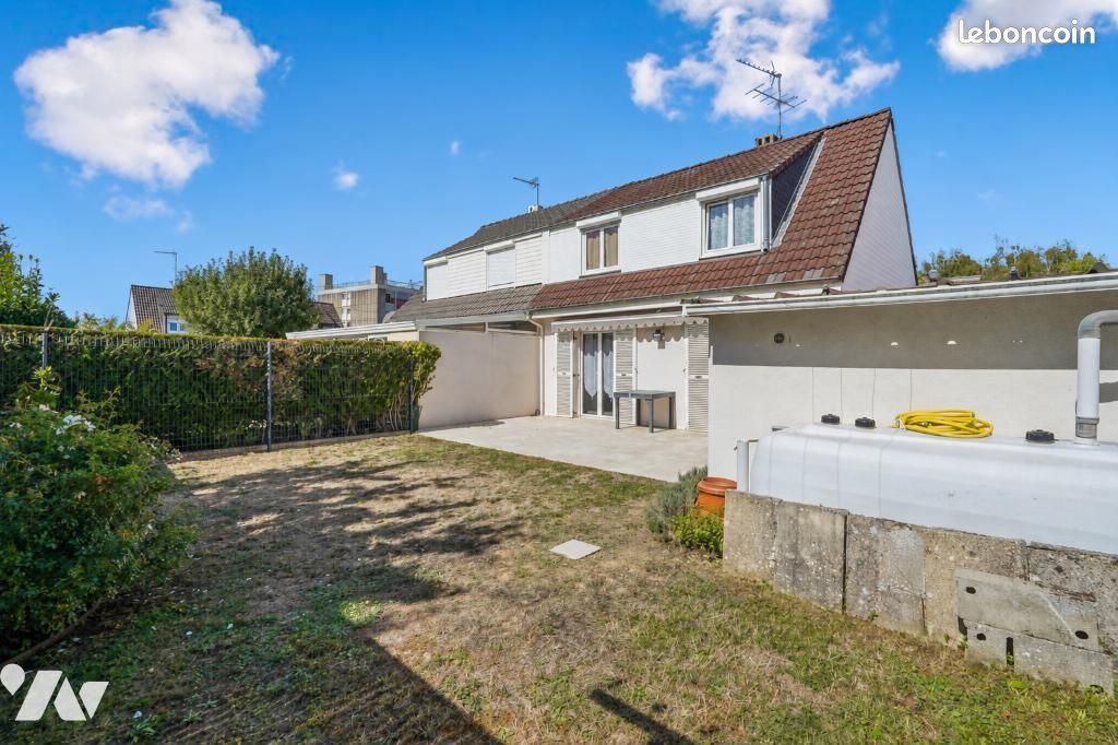Maison 4 pièces 82 m² · à Péronnas · 82 m² · 238 000 €