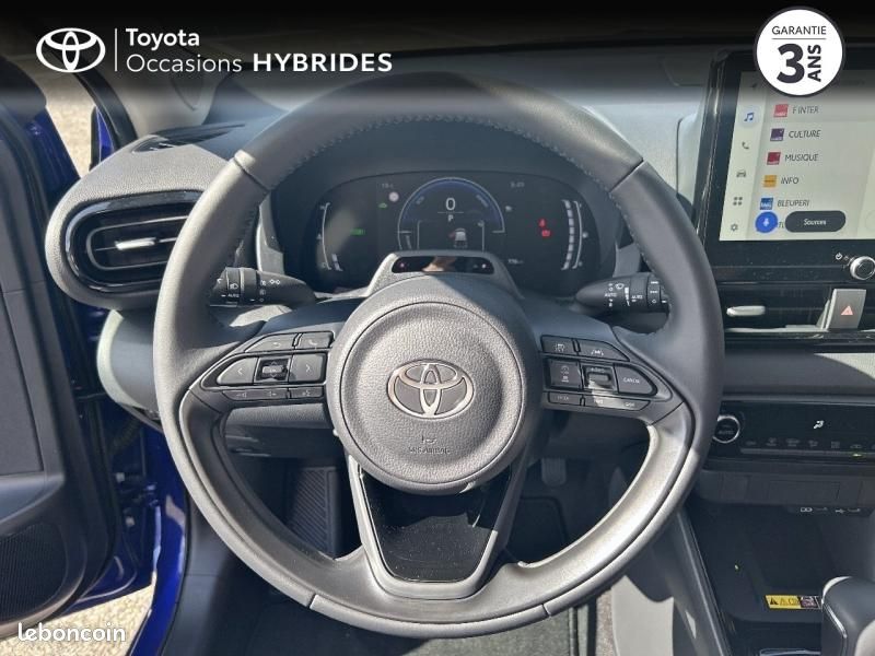 Toyota Yaris 116h Design 5p MY26 (image 13)