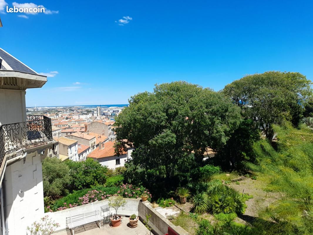 Appartement 2 pièces 49 m² · à Sète · 49 m² · 1 040 €/mois