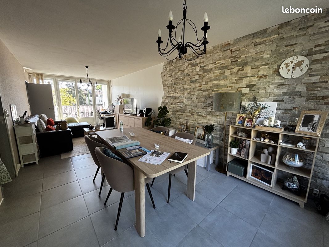 Appartement 4 pièces 78 m² · à Reims · 78 m² · 970 €