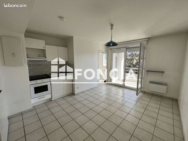Appartement 2 pièces 32 m² · à Meylan · 32 m² · 562 €