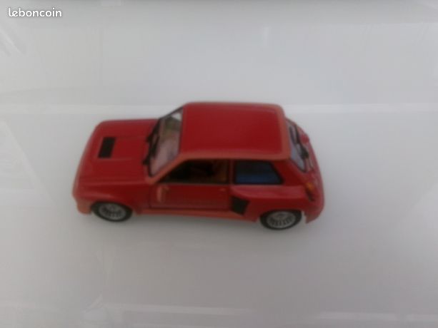 Miniature Universal Hobbies – Renault 5 GT Turbo Monte-Carlo 1992 – 1/43 – Modifiée