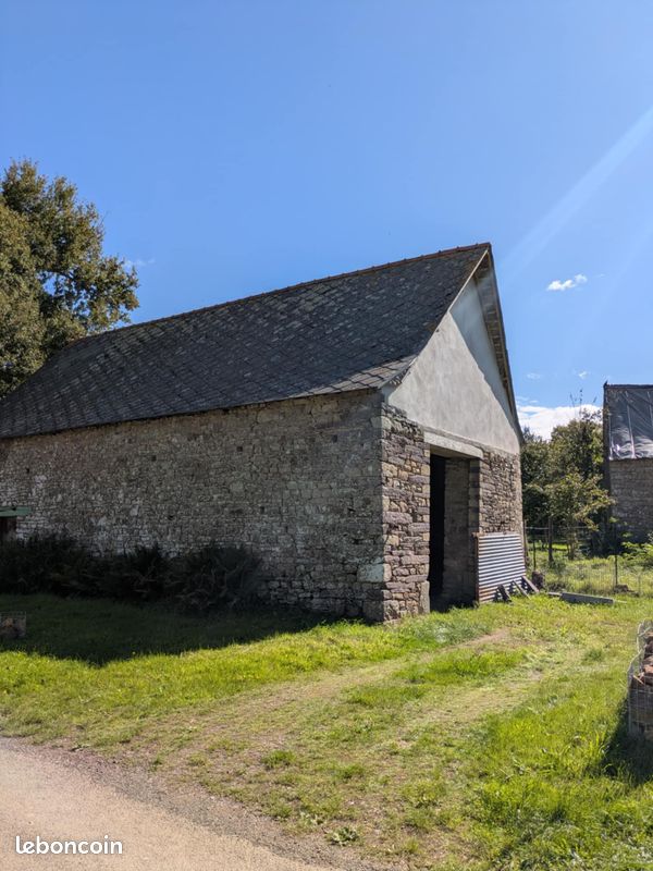 Maison 2 pièces 78 m² · à Néant-sur-Yvel · 78 m² · 22 000 €