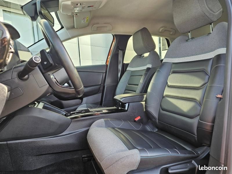 Citroen C4 PureTech 130 Shine EAT8 (image 9)