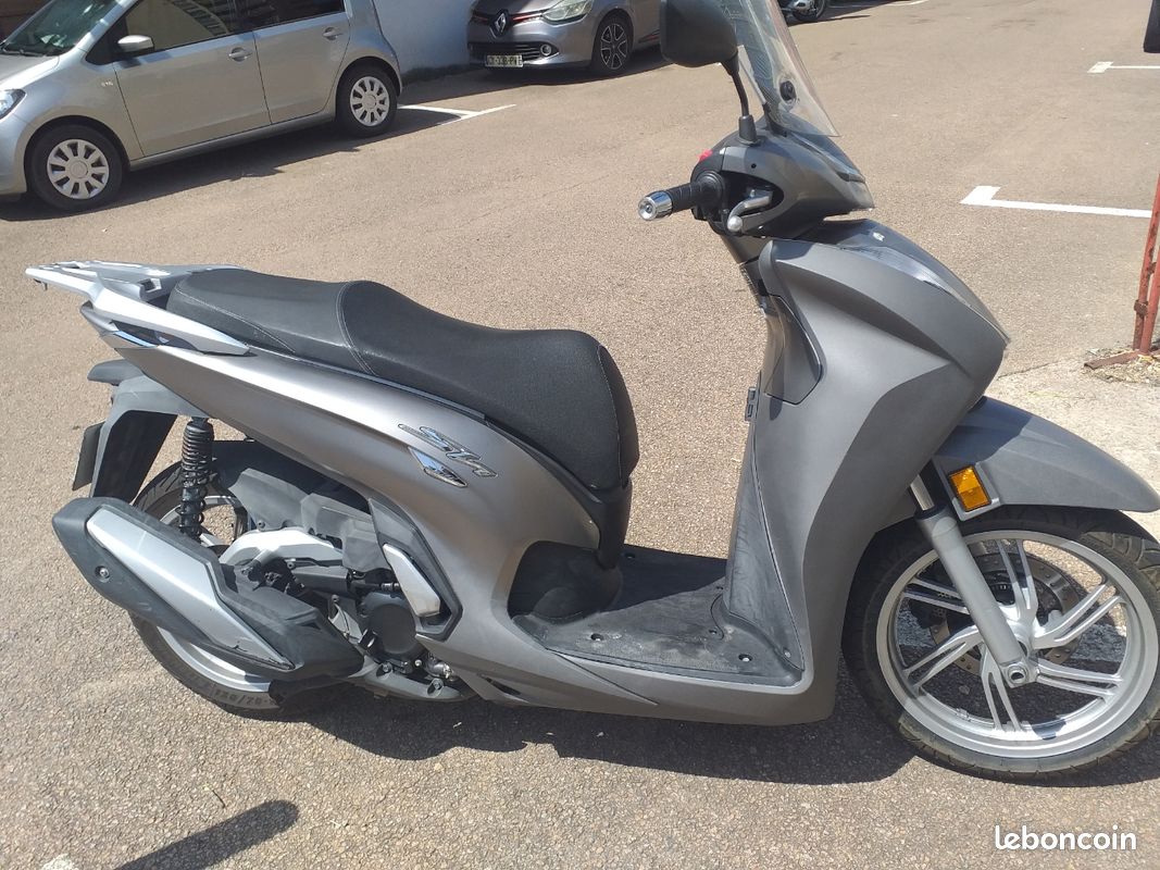 Honda Sh 300 Grey Edition Sh 300 Grey Edition Honda Sh 350i Motos