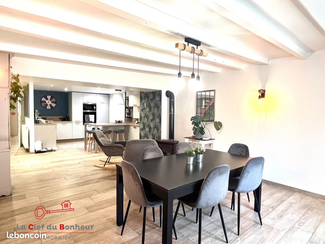 Maison 7 pièces 150 m² · à Héricourt · 150 m² · 232 000 €