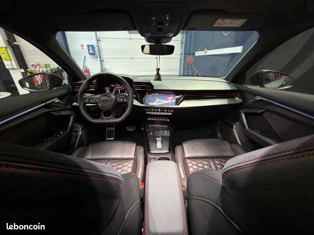 Audi RS3 III SPORTBACK 2.5 TFSI 400 QUATTRO S TRONIC FREINS CERAMIQUE - BANG&OLUFSEN - TOIT OUVRANT (image 21)