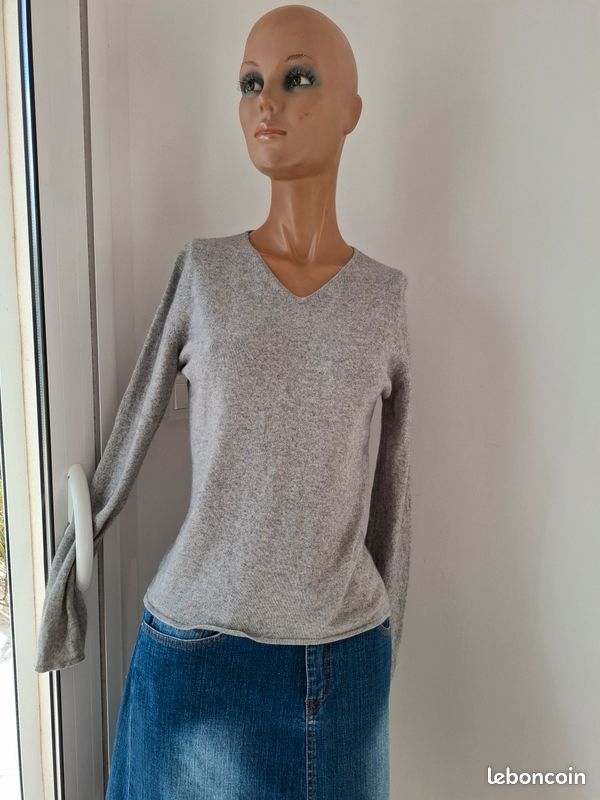 Pull Tunique Gris Foncé H&M - Composition 50% Laine, 20% Soie, 30% Polyamide - Taille 36/38/40 Neuf Sans étiquette
