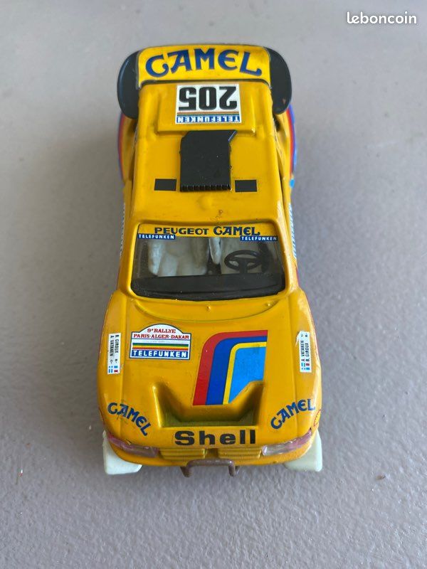 Modèle Réduit Peugeot 205 Turbo 16 Camel Paris Dakar #205 - échelle 1/43 Vitesse - Occasion TBE