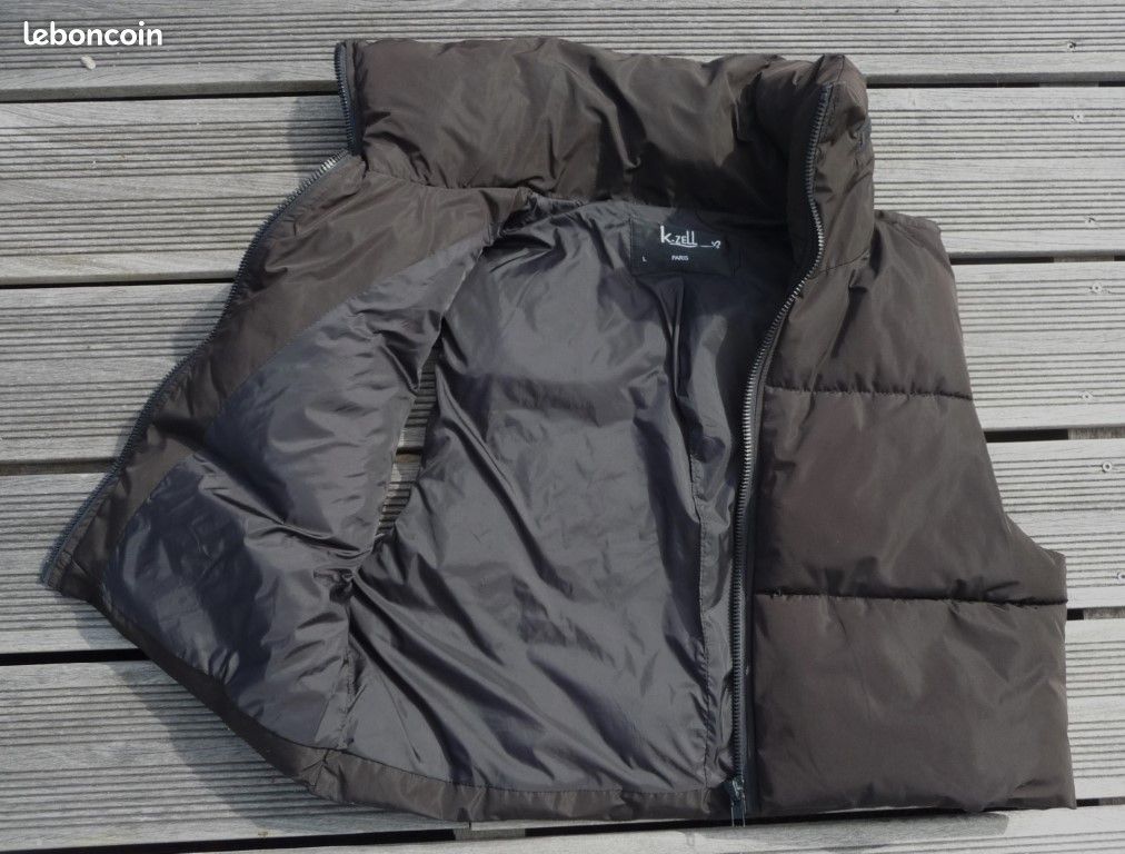 Taille L (voir mesures) - NEUVE, jamais portée - Doudoune noire matelassée - K.ZELL Paris - sans manches - capuche sous col (achetée 40 euros) (image 3)