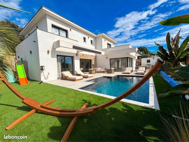 Maison 6 pièces 191 m² · à Bormes-les-Mimosas · 191 m² · 1 190 000 €