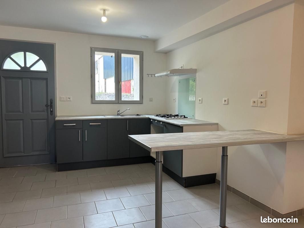 Maison 2 pièces 34 m² · à Château-Renault · 34 m² · 55 100 €