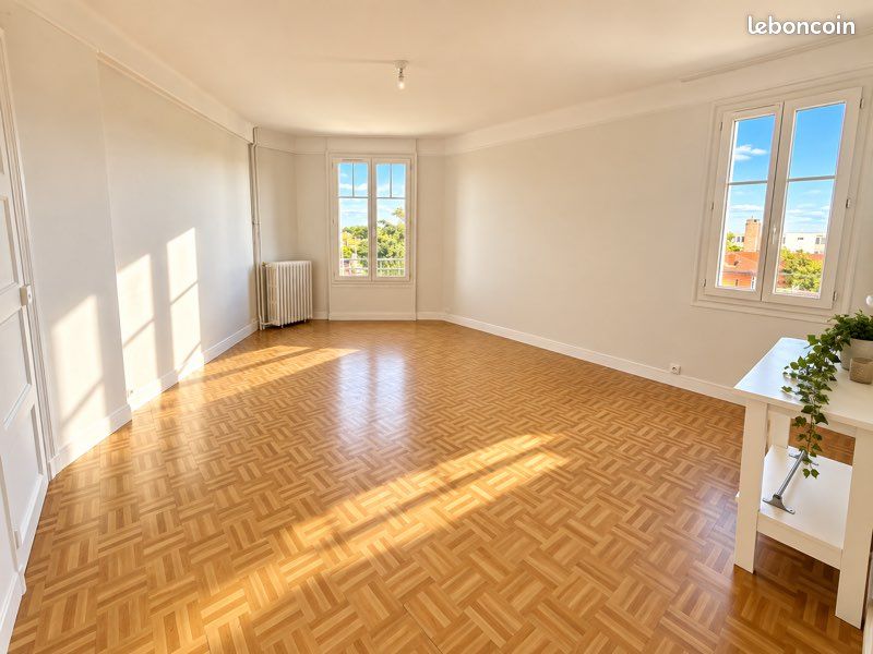 Appartement 2 pièces 47 m² · à Paray-Vieille-Poste · 47,2 m² · 165 000 €