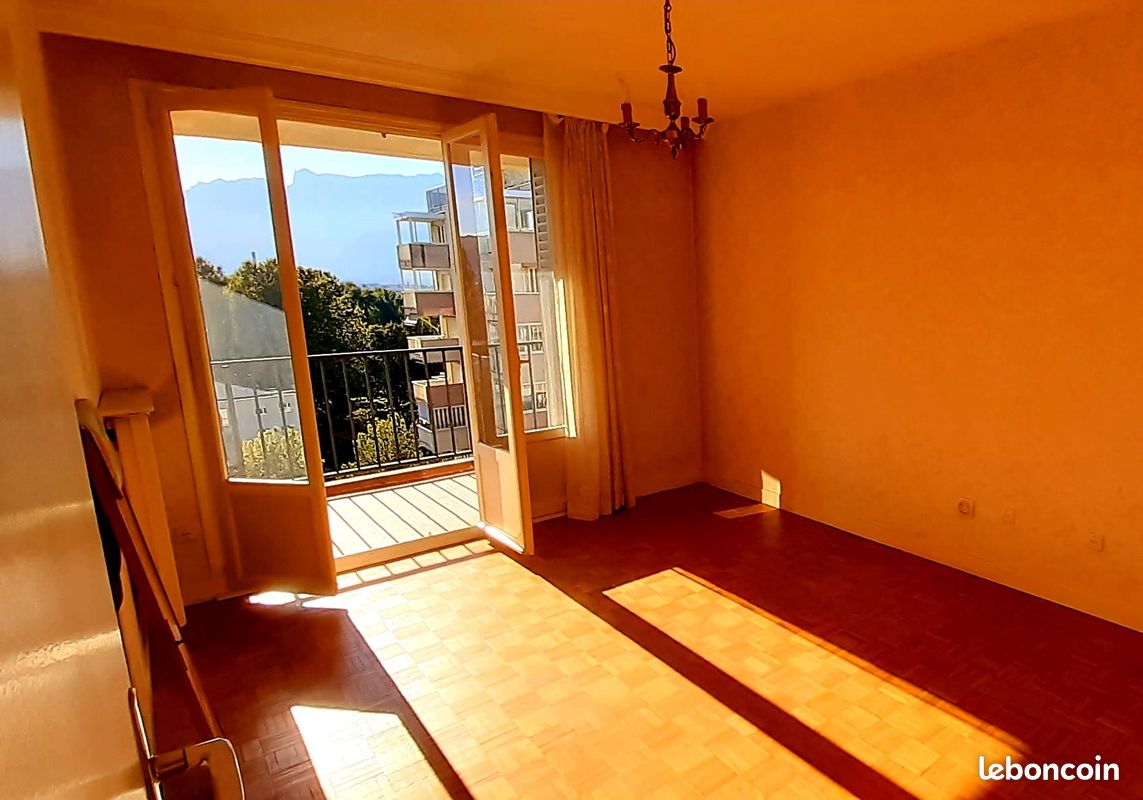Appartement 4 pièces 85 m² · à Eybens · 85 m² · 160 000 €