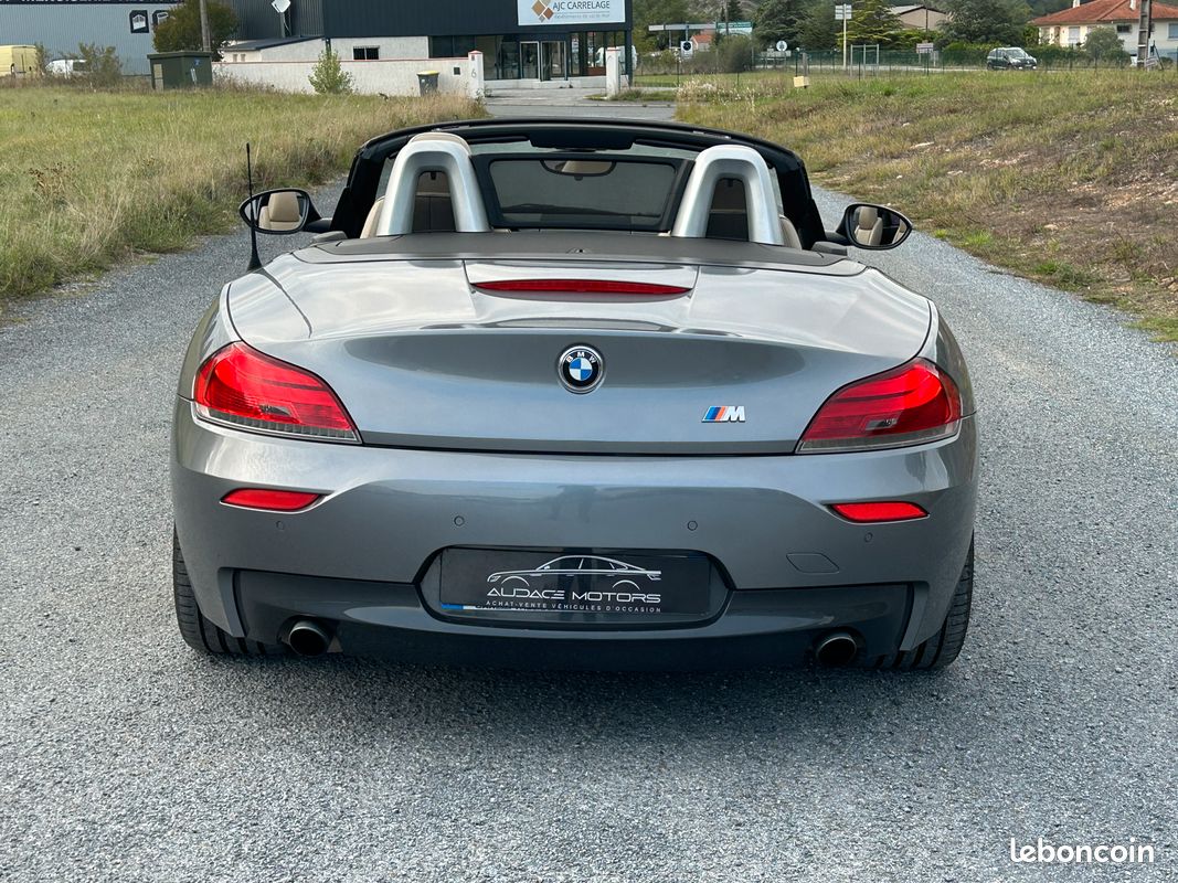 BMW Z4 35i Roadster (Propulsion) - 306ch - Finition: M Sport / Radars aide au stationnement AV & AR / Sièges cuir chauffants / Régulateur et limiteur de vitesses / Garantie 3 mois (image 4)