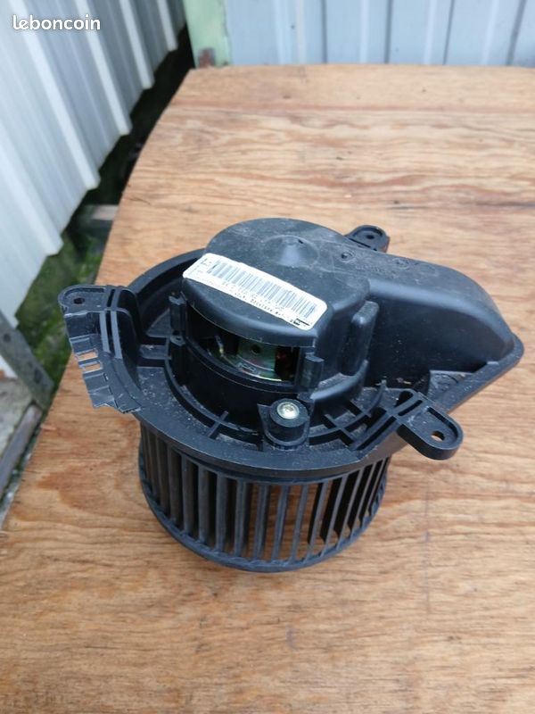 Pulseur d'air Valeo neuf Renault Laguna 1 sans climatisation Description : (image 1)