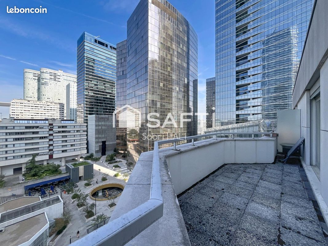 Appartement 1 pièce 32 m² · à Courbevoie · 32 m² · 250 000 €