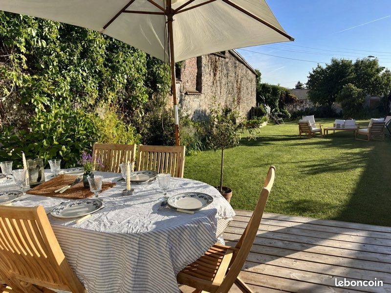 Maison 5 pièces 130 m² · à Jouars-Pontchartrain · 130 m² · 470 000 €