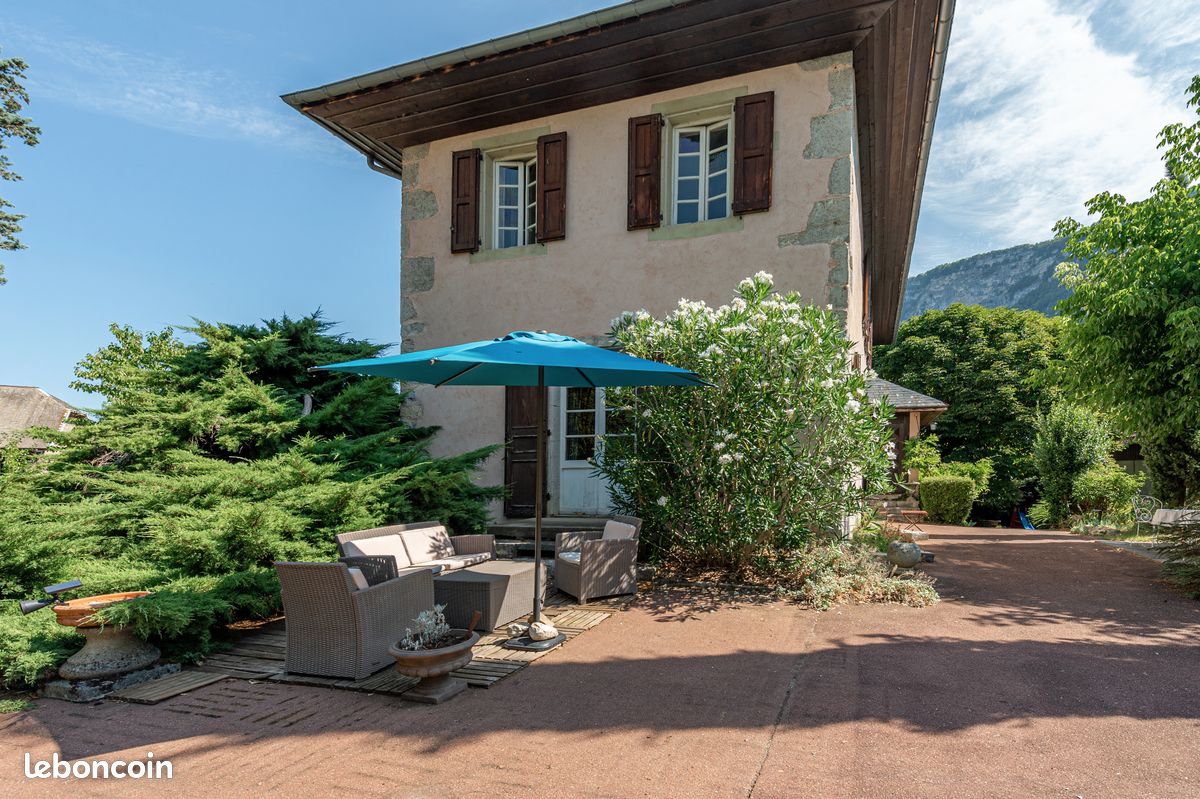 Maison 6 pièces 180 m² · à Sonnaz · 180 m² · 549 000 €