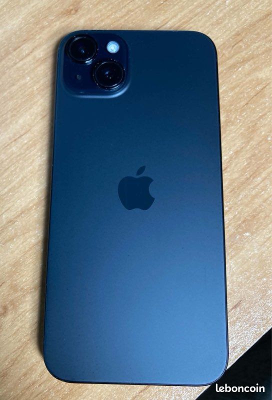 IPhone 15 Plus 128 Go – Très bon état – Batterie 83% (image 1)