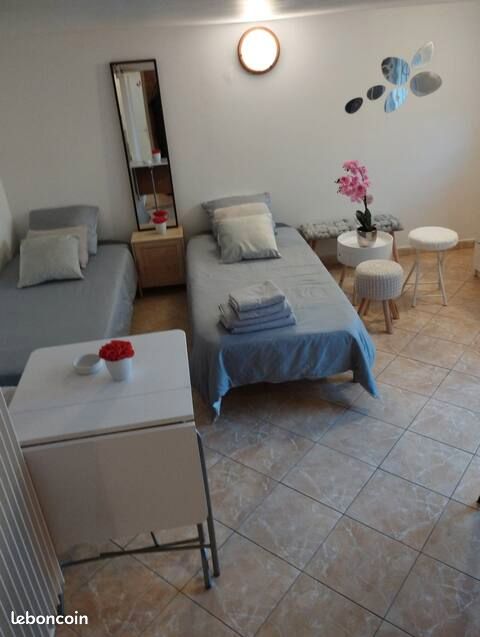 Superbe studio avec piscine partagée (en option) (image 5)
