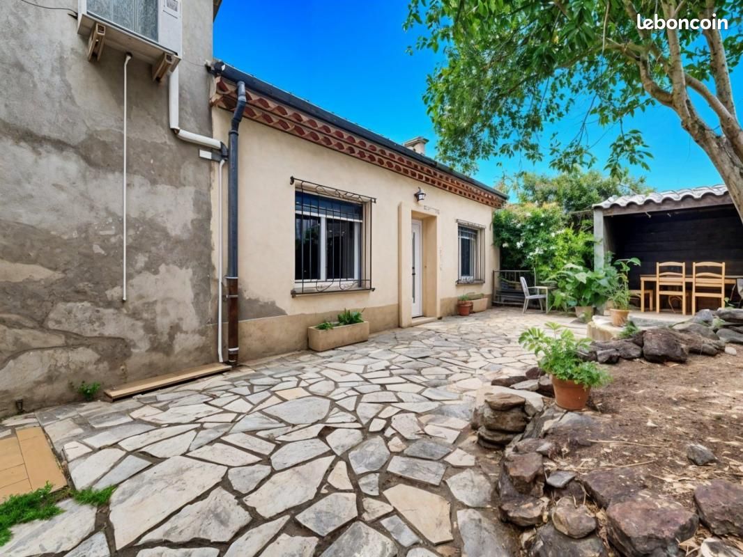 Maison 3 pièces 86 m² · à Puissalicon · 86 m² · 220 000 €