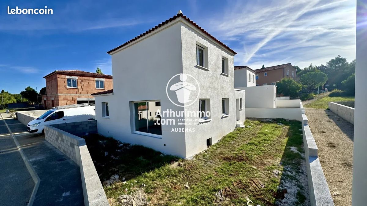 Maison 5 pièces 87 m² · à Vagnas · 87 m² · 175 000 €