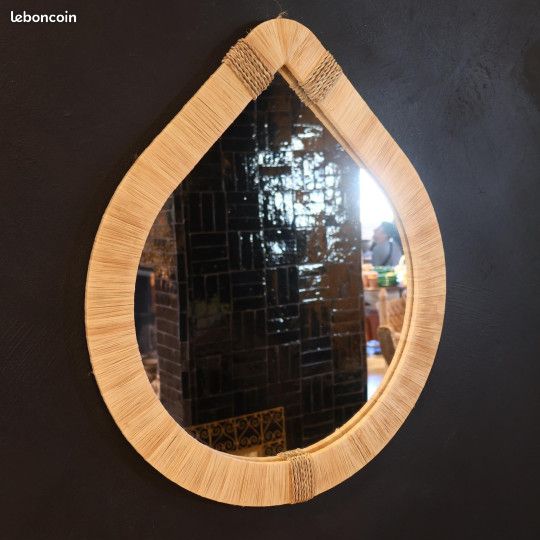 Miroir Artisanal - Mia Amande - S - ≈ L 33 x H 29 cm (image 1)