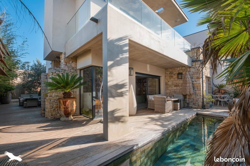 Maison 5 pièces 204 m² · à Pérols · 204 m² · 793 000 €
