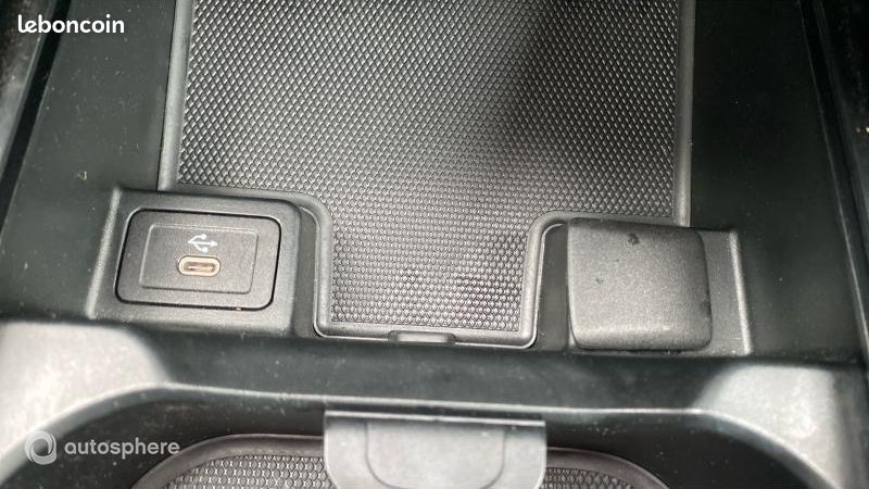 Mercedes Classe A 180 136ch Progressive Line 7G-DCT (image 30)