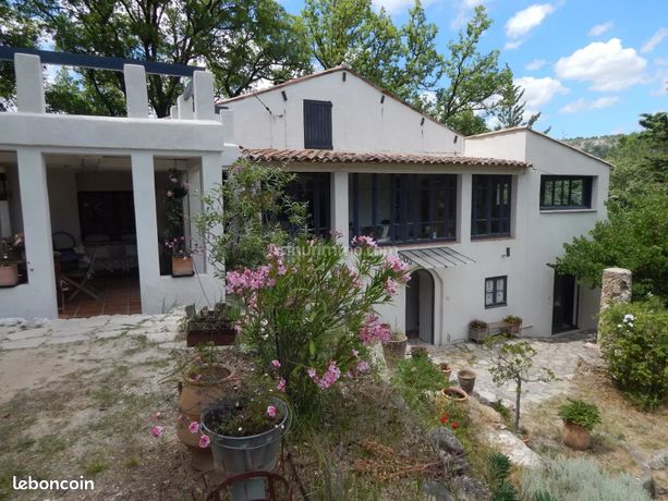 Villa 4 pièces 102 m²