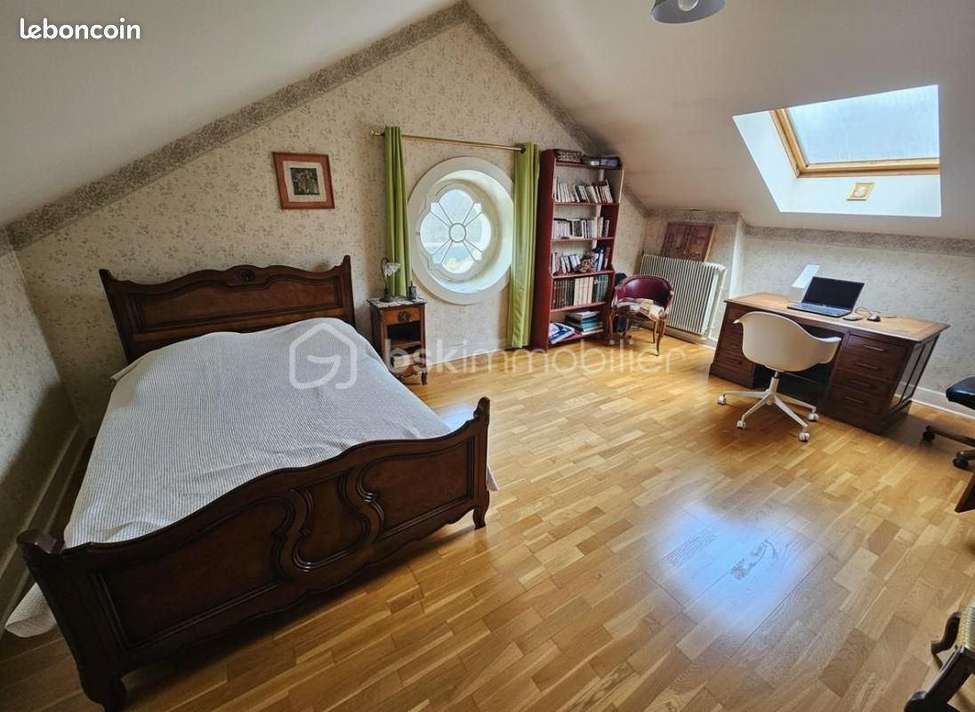 Maison 10 pièces 270 m² (image 15)