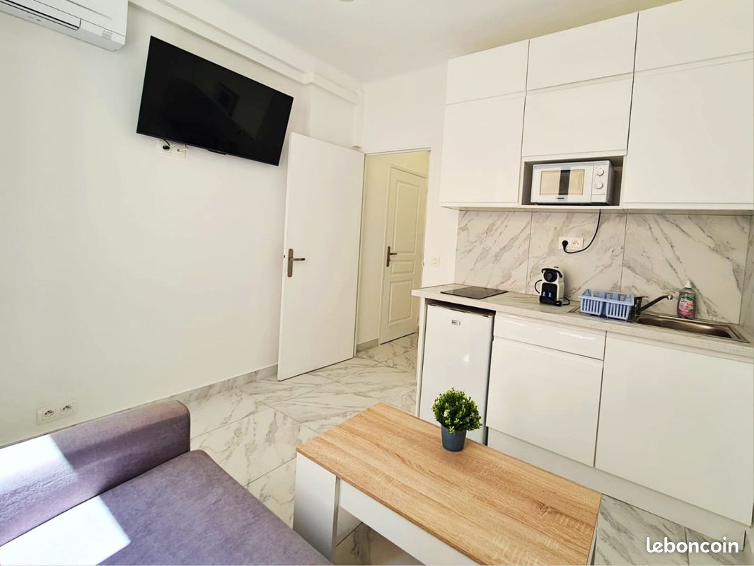 Appartement 1 pièce 14 m² · à Nice · 13,8 m² · 720 €