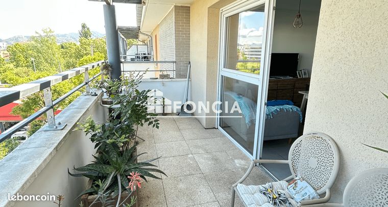 POINTE ROUGE : TYPE 2 avec terrasse et parking en sous sol — 5