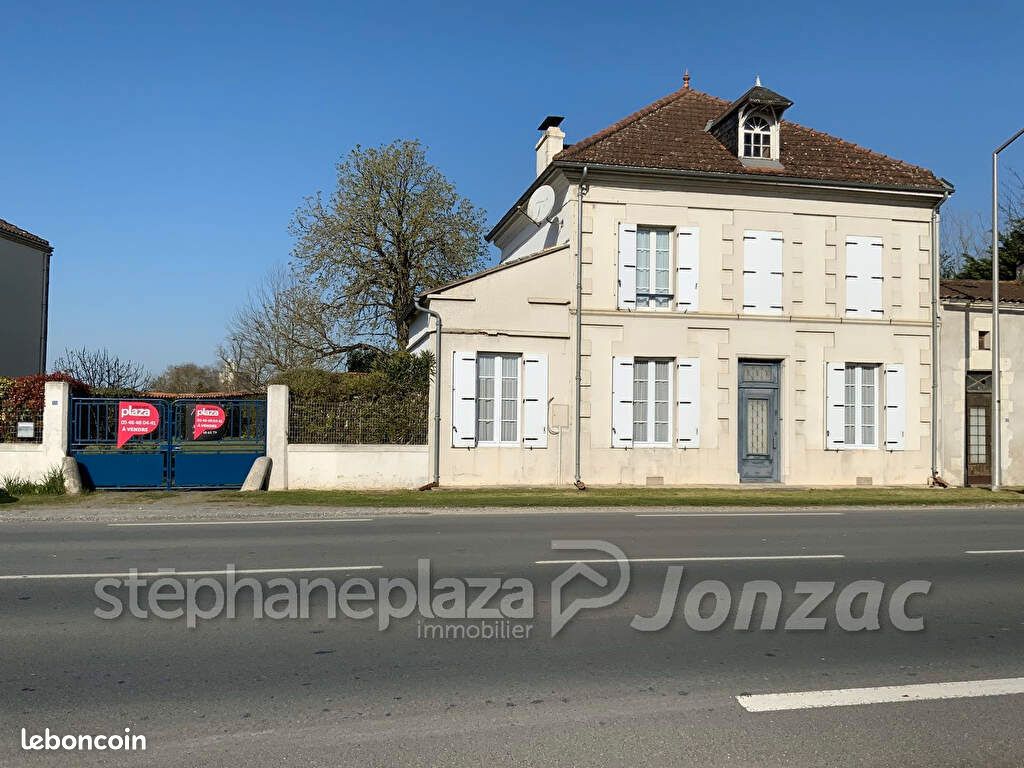 Maison 7 pièces 155 m² - Saint-Genis-de-Saintonge 17240 (image principale 16)