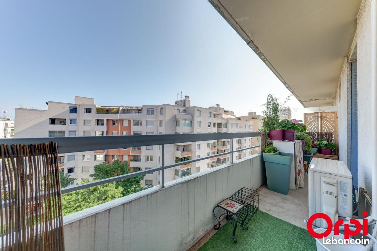Appartement 1 pièce 42 m² · à Villeurbanne · 42 m² · 165 000 €