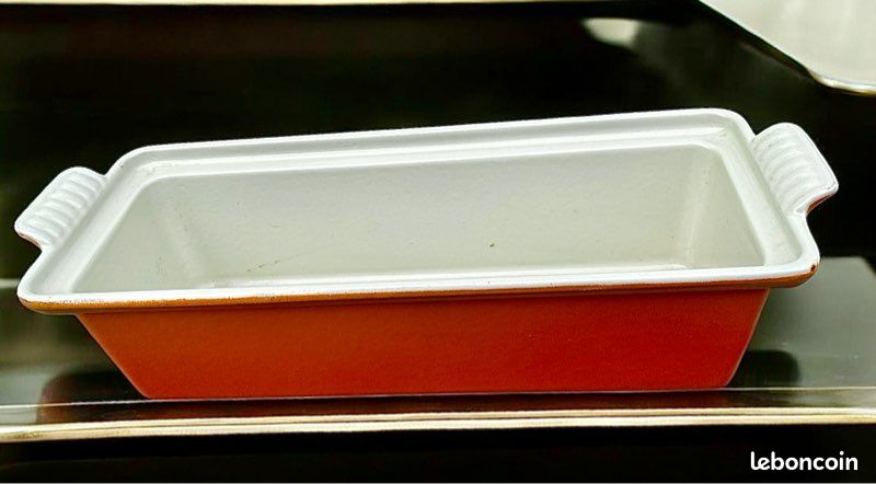 Test du plat à tarte tatin ovale Le Creuset, 28 cm en fonte émaillée cerise
