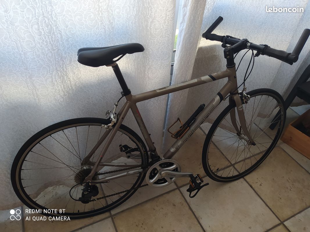 Vélo de route (image 2)