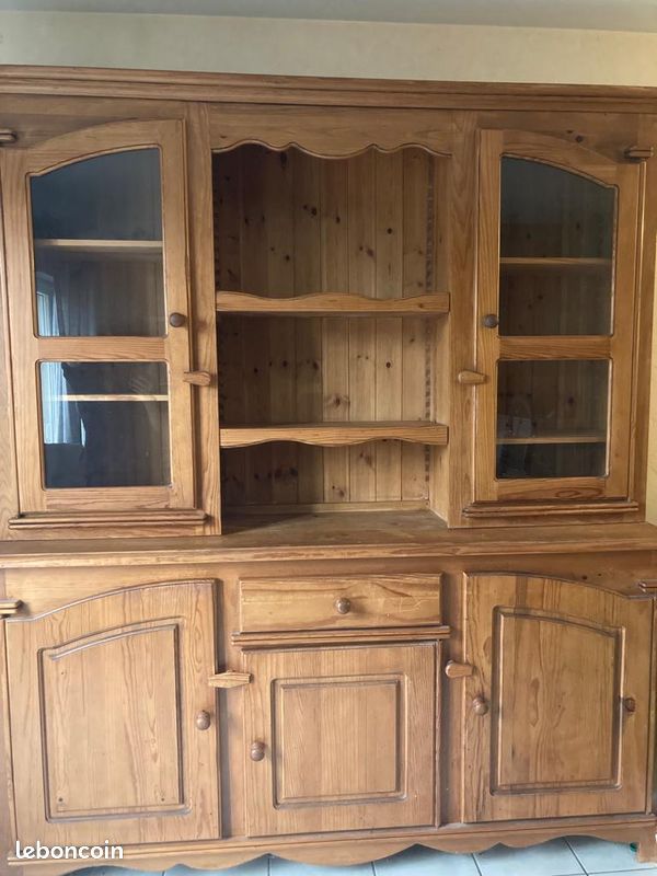 Beau vaisselier en bois / meuble en pin (image 1)